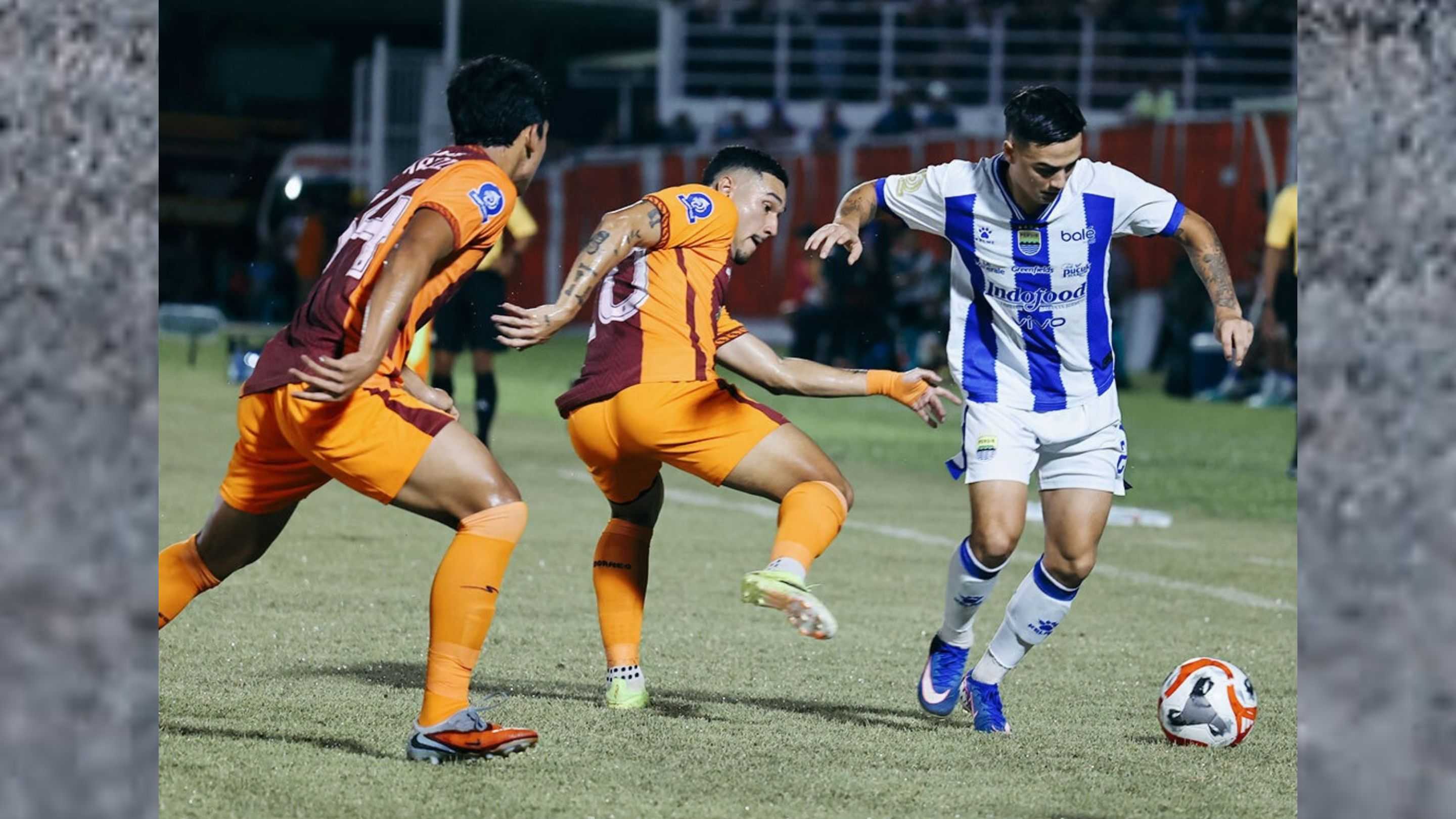 Duel Sengit Papan Atas, Persib Bandung Harus Puas Berbagi Poin dengan Borneo FC